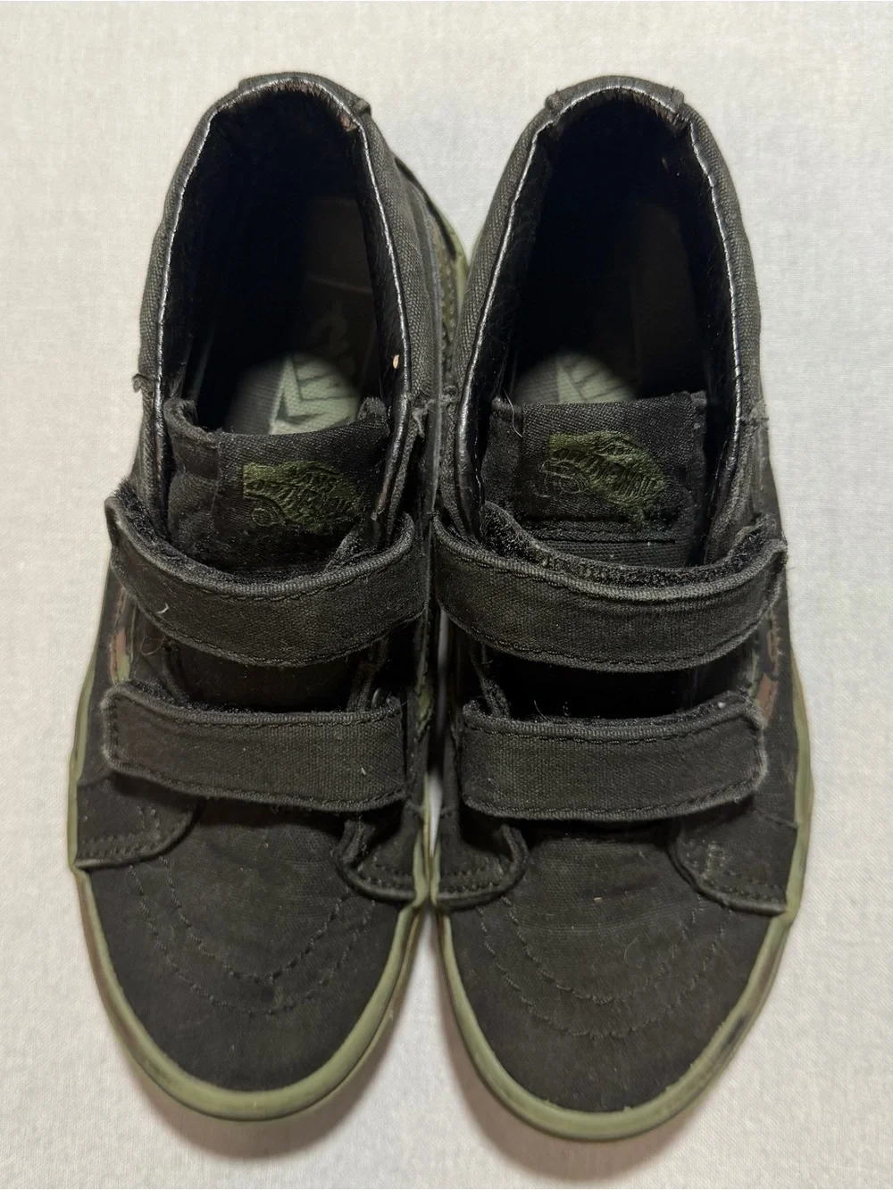 Vans Kids Black Canvas Velcro Strap Sneakers with Olive Trim